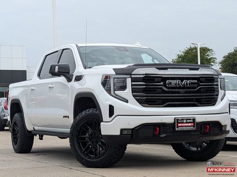 Used 2023 GMC Sierra 1500 AT4 w/ AT4 Premium Package AWD/4WD image 1