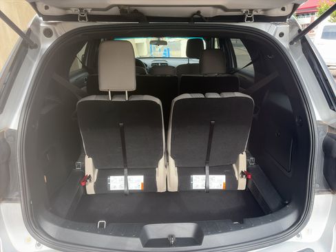 Used 2018 Ford Explorer 4WD image 11