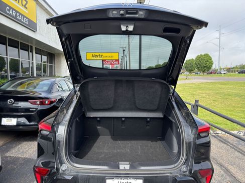 Used 2025 Buick Envista Sport Touring FWD image 30