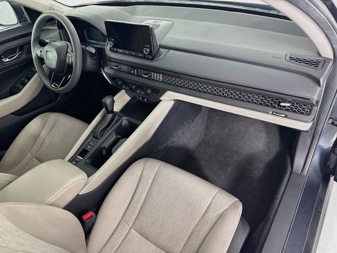 Certified 2024 Honda Accord EX image 17