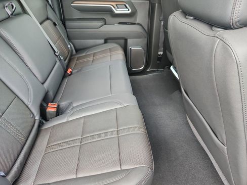 Certified 2025 Chevrolet Silverado 1500 High Country w/ Midnight Edition image 33