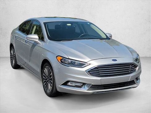 Used 2018 Ford Fusion Titanium AWD/4WD image 3