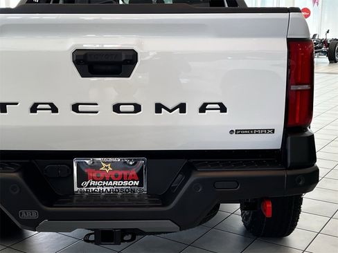 New 2025 Toyota Tacoma Trailhunter image 5