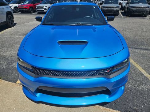 Used 2023 Dodge Charger R/T w/ Plus Group RWD image 2
