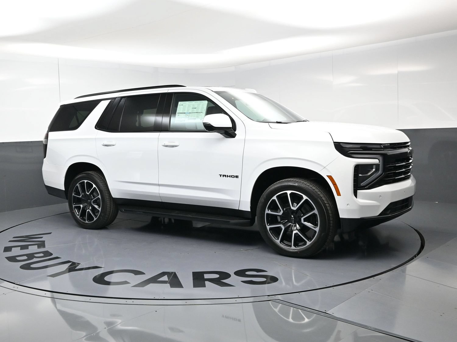 New 2026 Chevrolet Tahoe RST w/ RST Capability Package AWD/4WD image 2
