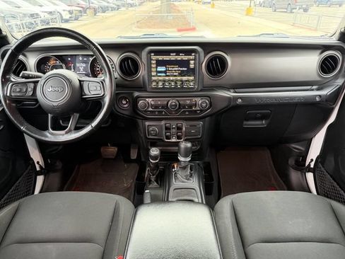 Used 2021 Jeep Wrangler Unlimited Sport AWD/4WD image 8