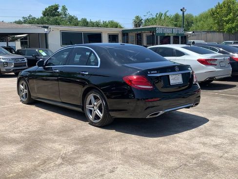 Used 2017 Mercedes-Benz E 300 image 5