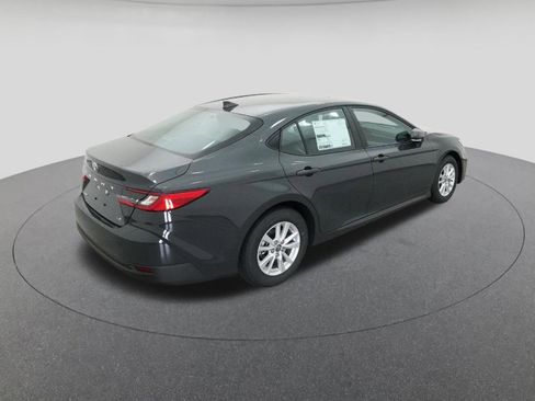 New 2026 Toyota Camry LE image 9