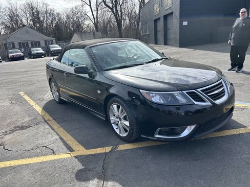 Used 2008 Saab 9-3 Aero w/ Touring Package image 4
