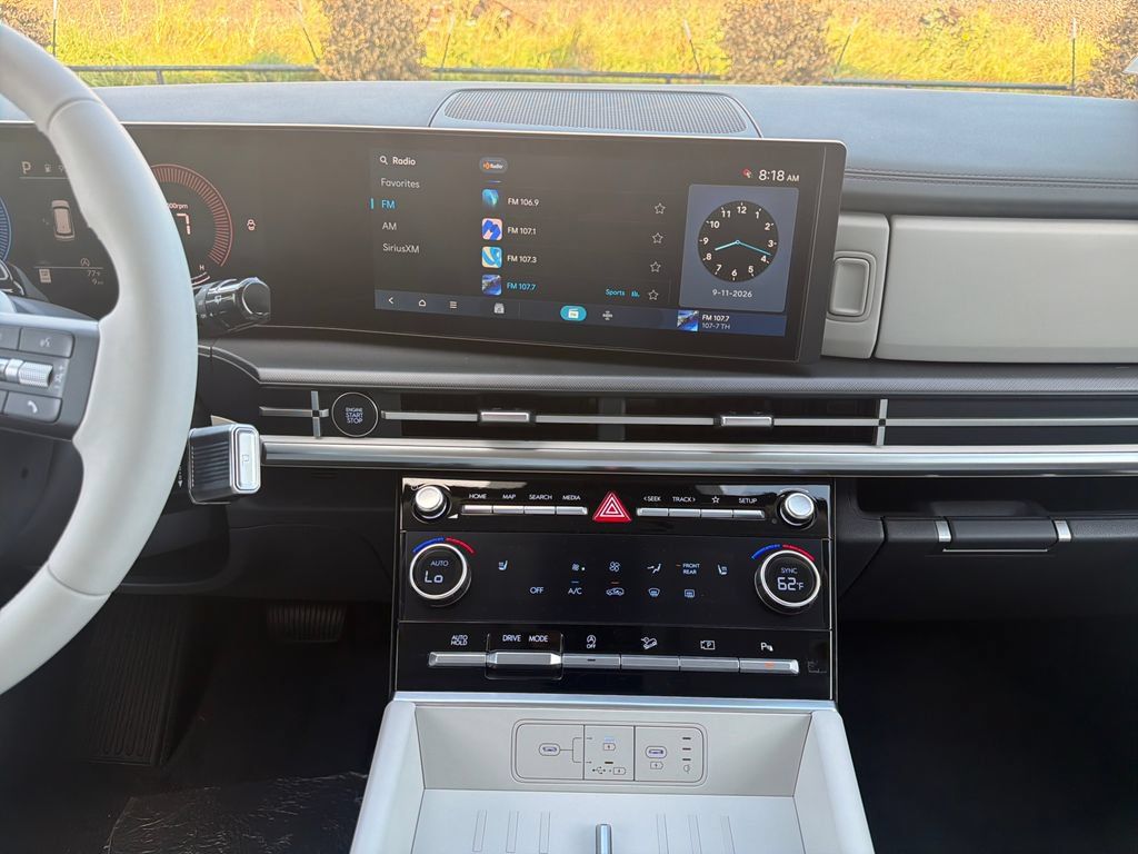 New 2027 Hyundai Santa Fe SEL FWD image 27