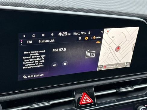 Used 2023 Kia Niro Wave image 22