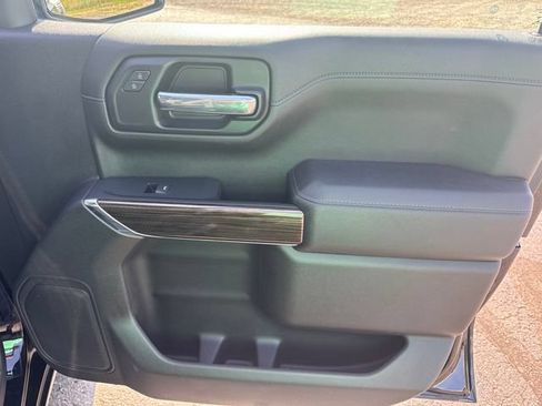 Used 2022 Chevrolet Silverado 1500 LT w/ Bed Protection Package AWD/4WD image 13