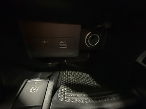 Certified 2023 Nissan Kicks SV FWD image 31