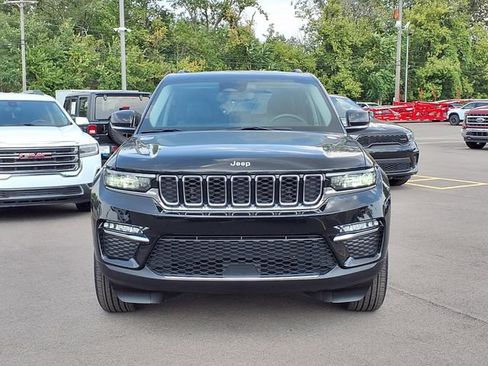Used 2023 Jeep Grand Cherokee Limited AWD/4WD image 23