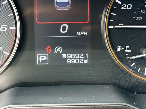 Certified 2025 Subaru Outback Wilderness image 39