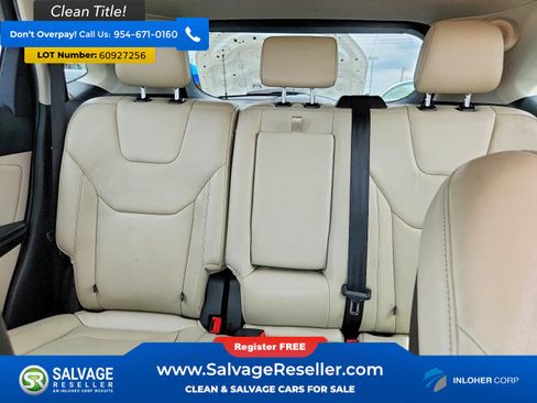 Used 2019 Ford Edge Titanium FWD image 13