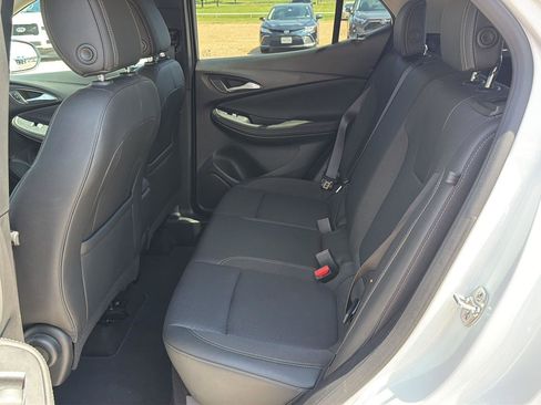Used 2025 Buick Encore GX Preferred FWD image 13