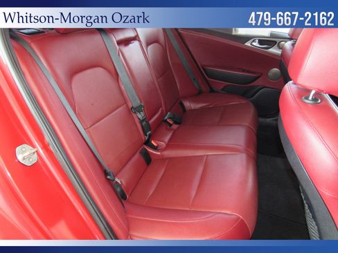 Used 2018 Kia Stinger GT1 RWD image 27