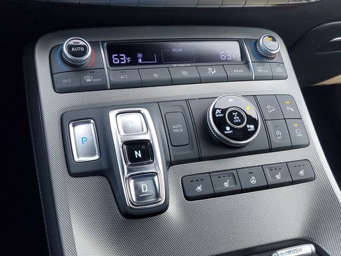 Used 2022 Hyundai Palisade Calligraphy image 22