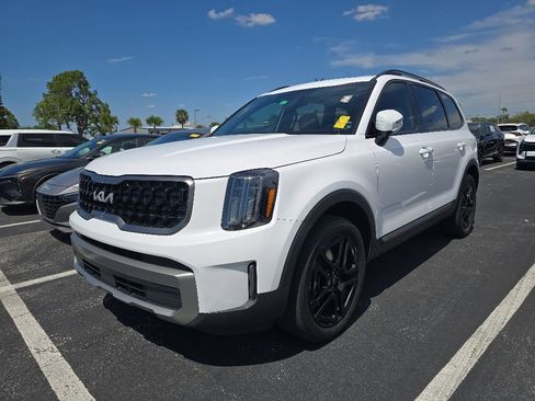 Certified 2023 Kia Telluride EX X-Line AWD/4WD image 4