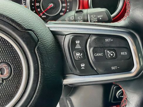 Used 2020 Jeep Wrangler Unlimited Rubicon AWD/4WD image 35