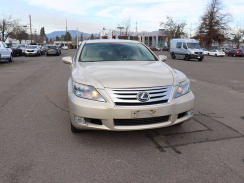 Used 2011 Lexus LS 600h L image 3