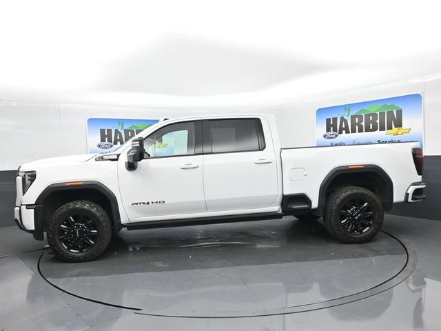 Used 2024 GMC Sierra 2500 AT4 w/ AT4 Premium Plus Package AWD/4WD image 2
