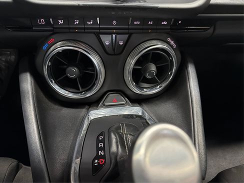 Used 2018 Chevrolet Camaro LT image 20