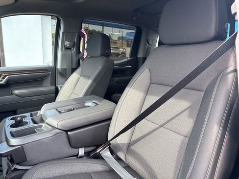 New 2025 Chevrolet Silverado 1500 LT w/ Convenience Package II image 23