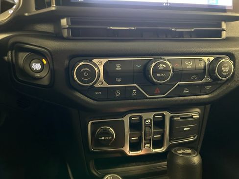 New 2026 Jeep Wrangler Unlimited Sport AWD/4WD image 23