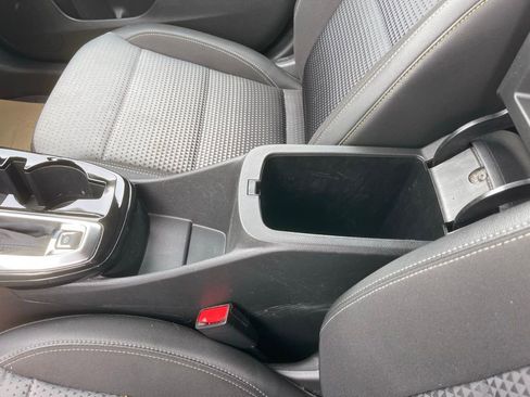 Used 2024 Chevrolet Trax LT w/ Driver Confidence Package image 17