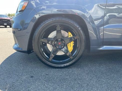 Used 2020 Jeep Grand Cherokee Trackhawk AWD/4WD image 34