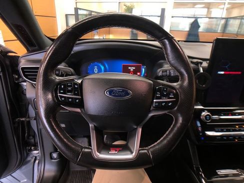Certified 2022 Ford Explorer ST w/ Equipment Group 401A AWD/4WD image 13