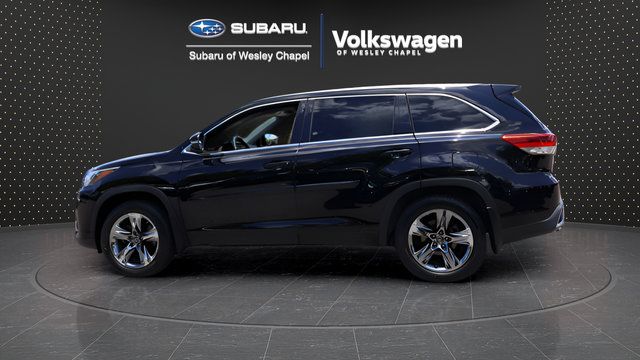 Used 2018 Toyota Highlander Limited Platinum AWD/4WD image 4