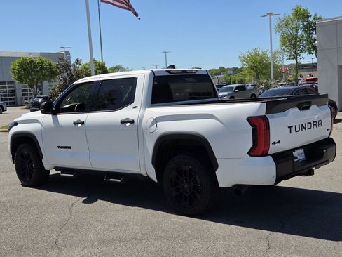 Used 2023 Toyota Tundra SR5 w/ SR5 Convenience Package AWD/4WD image 3