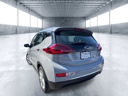 Used 2021 Chevrolet Bolt LT FWD image 4