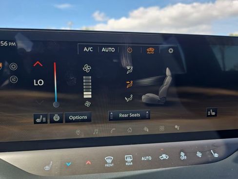 New 2026 Nissan Leaf Platinum+ w/ Cargo Package (Platinum+) image 22