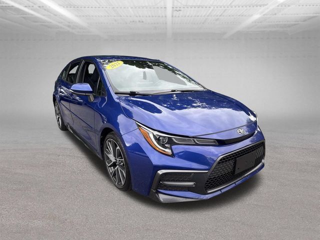 Used 2021 Toyota Corolla SE w/ Carpet Mat Package (TMS) FWD image 2