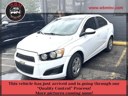 Used 2015 Chevrolet Sonic LS FWD image 1