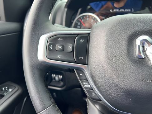Used 2025 RAM 1500 Big Horn AWD/4WD image 31