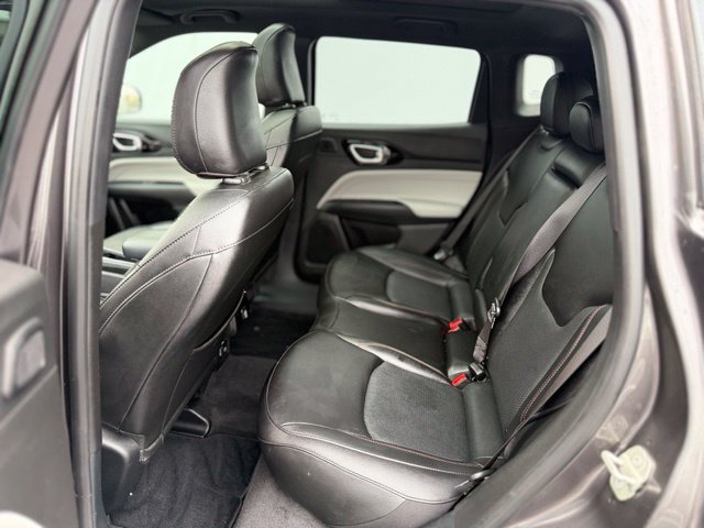 Used 2023 Jeep Compass Limited w/ Sun and Sound Group AWD/4WD image 23