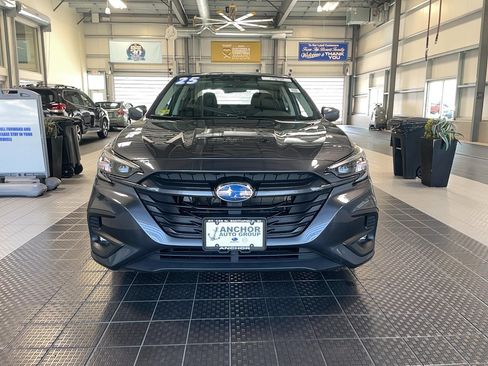 Used 2025 Subaru Legacy Premium AWD/4WD image 2