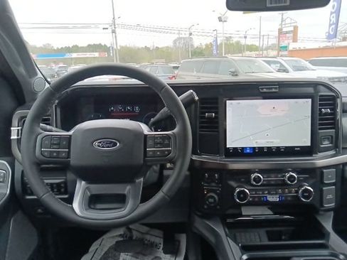 New 2026 Ford F250 Lariat image 25