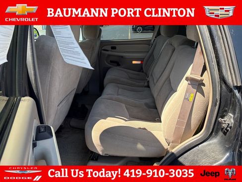 Used 2003 Chevrolet Tahoe LS AWD/4WD image 25