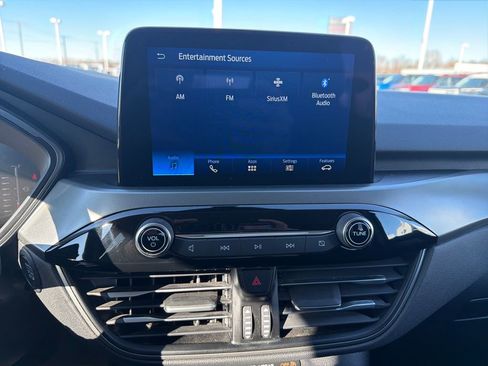 Used 2024 Ford Escape Active image 18