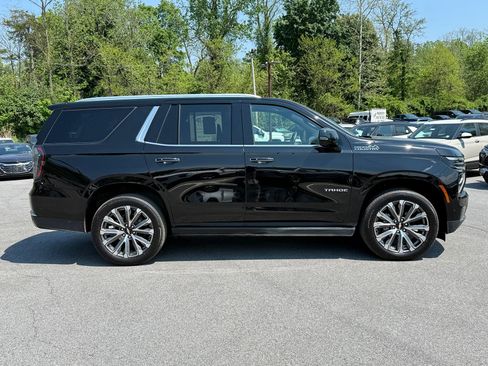 Certified 2026 Chevrolet Tahoe High Country AWD/4WD image 7