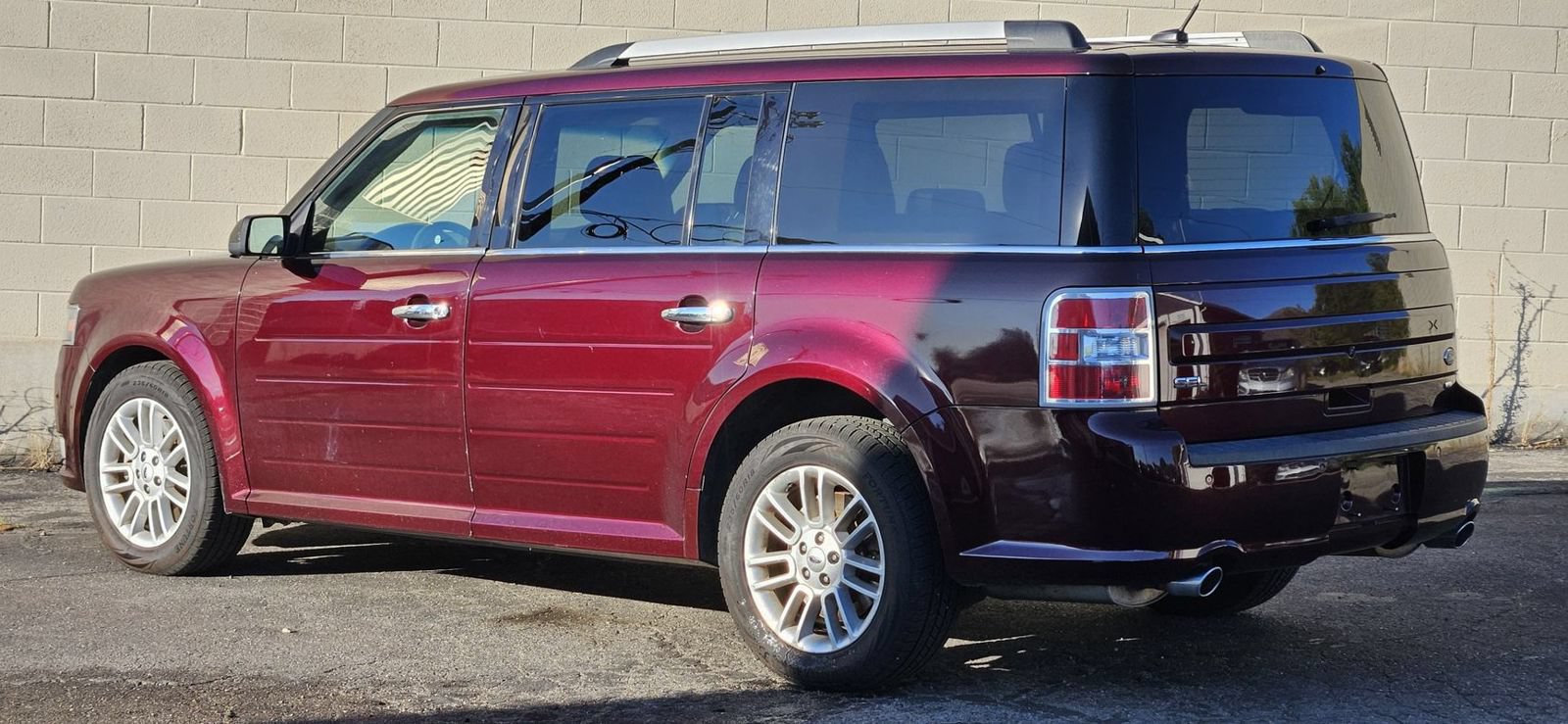 Used 2019 Ford Flex SEL w/ Equipment Group 202A AWD/4WD image 3