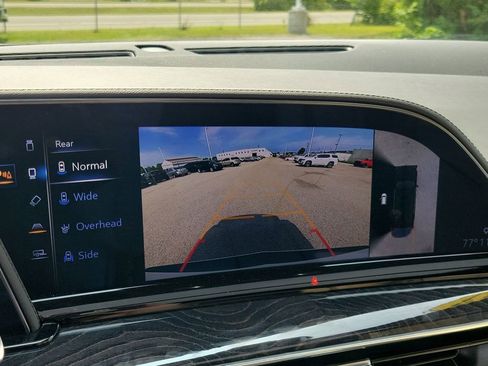 Used 2022 Cadillac Escalade ESV Premium Luxury AWD/4WD image 30