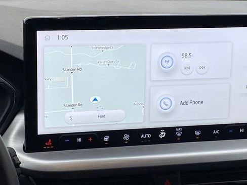 Used 2023 Ford Escape Platinum image 10