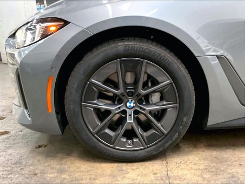 Used 2025 BMW i4 eDrive40 w/ Premium Package RWD image 11